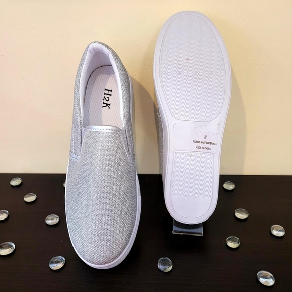 H2K White Glitter Slip-on Tennis Shoes - Picture 3 of 4
